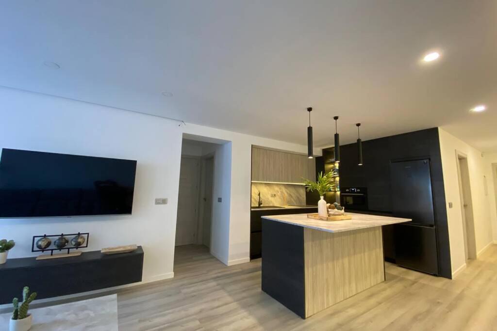 Precioso Apartamento A Estrenar En Centro De Nerja Dış mekan fotoğraf