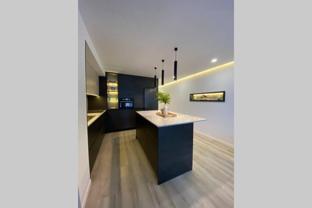 Precioso Apartamento A Estrenar En Centro De Nerja Dış mekan fotoğraf
